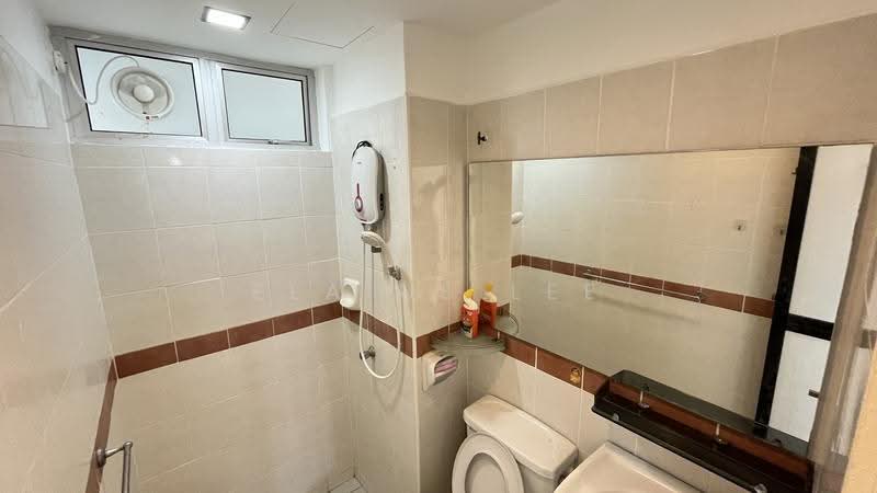 Condominium for Rent at Vistaria Condominium - Elaine Lee - Bathroom - PropertyGuru.com.my