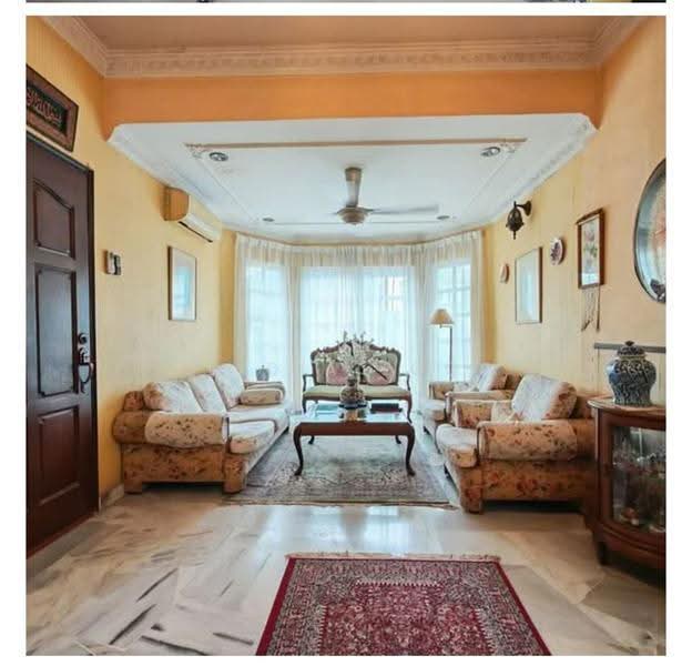 Rumah Teres untuk Dijual di Usj 4 (Subang Jaya) - Lydia Loo - Living Room - PropertyGuru.com.my