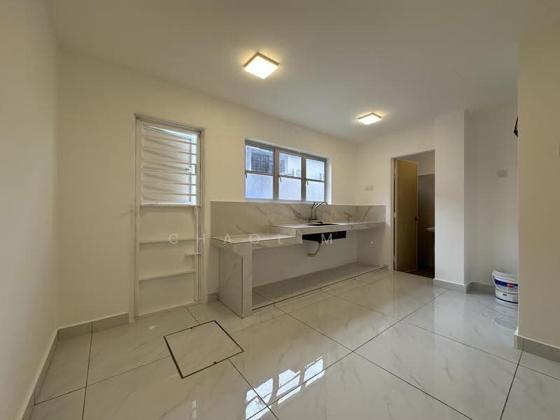 Rumah Teres 2-Tingkat untuk Dijual di Bandar Mahkota Cheras (Cheras) - ChaoLim . - Kitchen - PropertyGuru.com.my