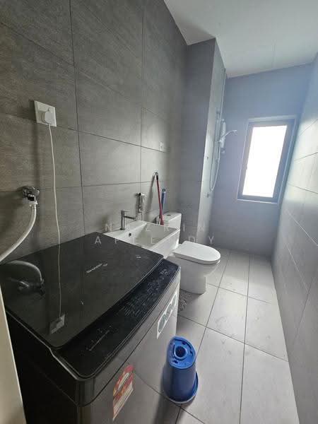 Service Residence for Rent at Habitus @ City of Elmina - Nazrin Affendy - Bathroom - PropertyGuru.com.my