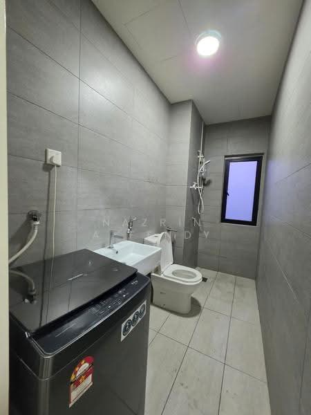 Service Residence for Rent at Habitus @ City of Elmina - Nazrin Affendy - Bathroom - PropertyGuru.com.my