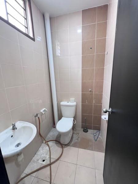 2-storey Terraced House for Sale in Taman Bestari Indah (Ulu Tiram) - Calvin Lee - PropertyGuru.com.my