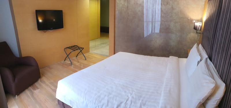 Hotel / Resort untuk Dijual di Subang Jaya (Selangor) - Fiza Aziz - Bedroom - PropertyGuru.com.my