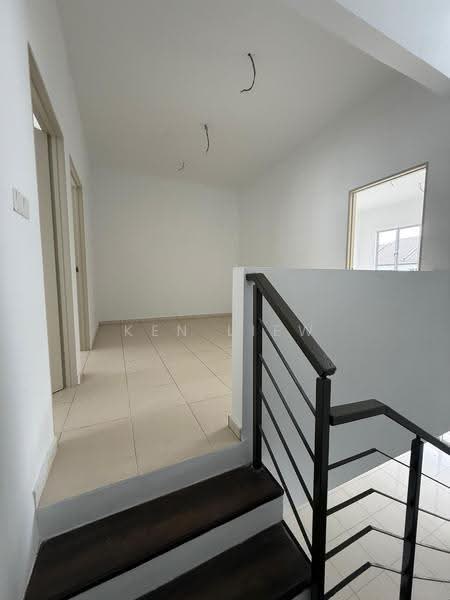 Rumah Teres 2-Tingkat untuk Dijual di Taman Nusa Damai (Pasir Gudang) - Ken Liew - Interior - PropertyGuru.com.my