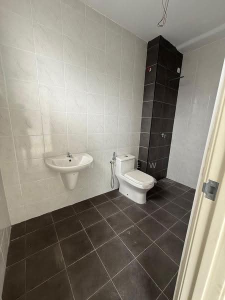 Rumah Teres 2-Tingkat untuk Dijual di Taman Nusa Damai (Pasir Gudang) - Ken Liew - Bathroom - PropertyGuru.com.my