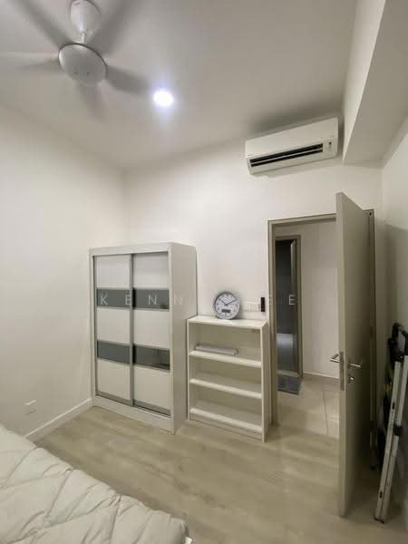 Kediaman Servis untuk Disewa di Quinn Residence - Kenny Lee - Bedroom - PropertyGuru.com.my