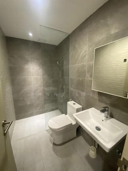 Kediaman Servis untuk Disewa di Quinn Residence - Kenny Lee - Bathroom - PropertyGuru.com.my