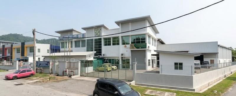Semi-D Factory for Rent in Taman Industri Alam Jaya (Puncak Alam) - Oscar Lee - Exterior - PropertyGuru.com.my