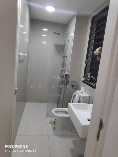 Kediaman Servis untuk Disewa di South View - CK Chern - Bathroom - PropertyGuru.com.my