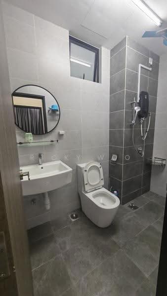 Kediaman Servis untuk Disewa di Twin Tower Residence - Ricky Woo - Bathroom - PropertyGuru.com.my