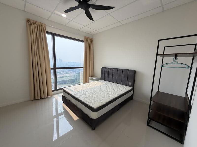 Kediaman Servis untuk Disewa di Edelweiss @ Tropicana Gardens - Alan Chia - Bedroom - PropertyGuru.com.my