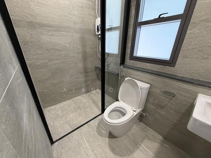 Kediaman Servis untuk Disewa di Edelweiss @ Tropicana Gardens - Alan Chia - Bathroom - PropertyGuru.com.my
