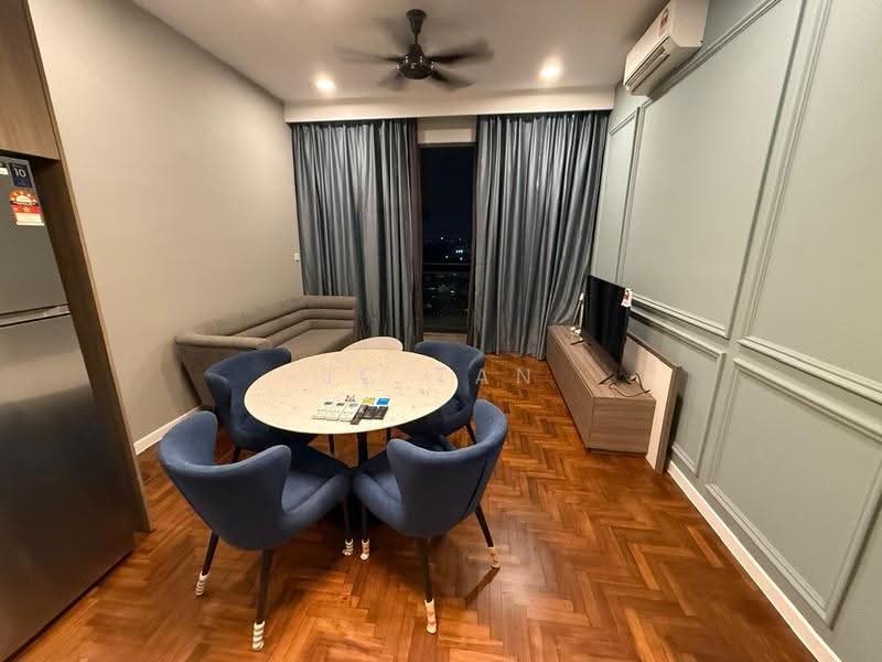Kediaman Servis untuk Disewa di Bloomsvale Menara Vista Petaling - JC Tan - Living Room - PropertyGuru.com.my