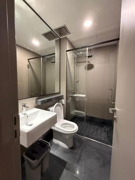 Kediaman Servis untuk Disewa di Bloomsvale Menara Vista Petaling - JC Tan - Bathroom - PropertyGuru.com.my