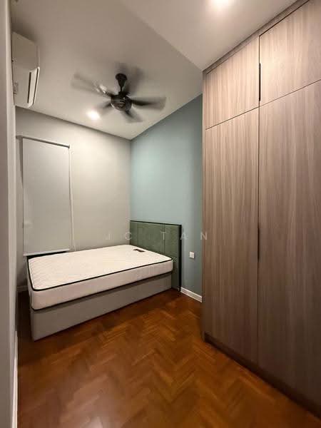 Kediaman Servis untuk Disewa di Bloomsvale Menara Vista Petaling - JC Tan - Bedroom - PropertyGuru.com.my