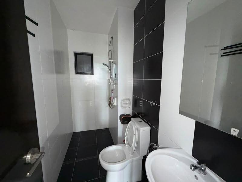 Service Residence for Rent at Sky Trees - Ken Liew - Bathroom - PropertyGuru.com.my