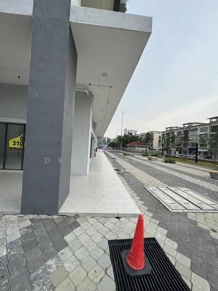 Kedai untuk Disewa di Setia Alam (Selangor) - Dennis Saw - PropertyGuru.com.my