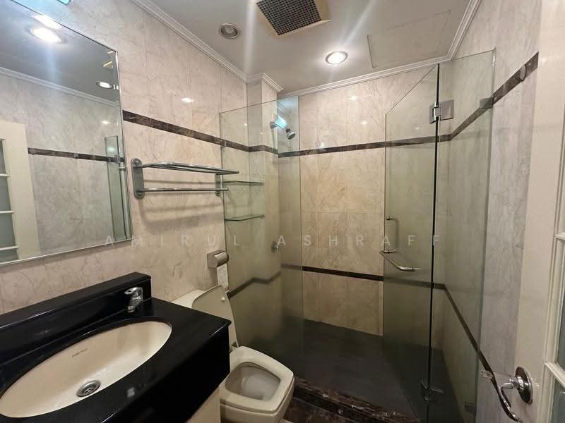Townhouse for Sale in KL City Centre (Kuala Lumpur) - Amirul Ashraff - Bathroom - PropertyGuru.com.my
