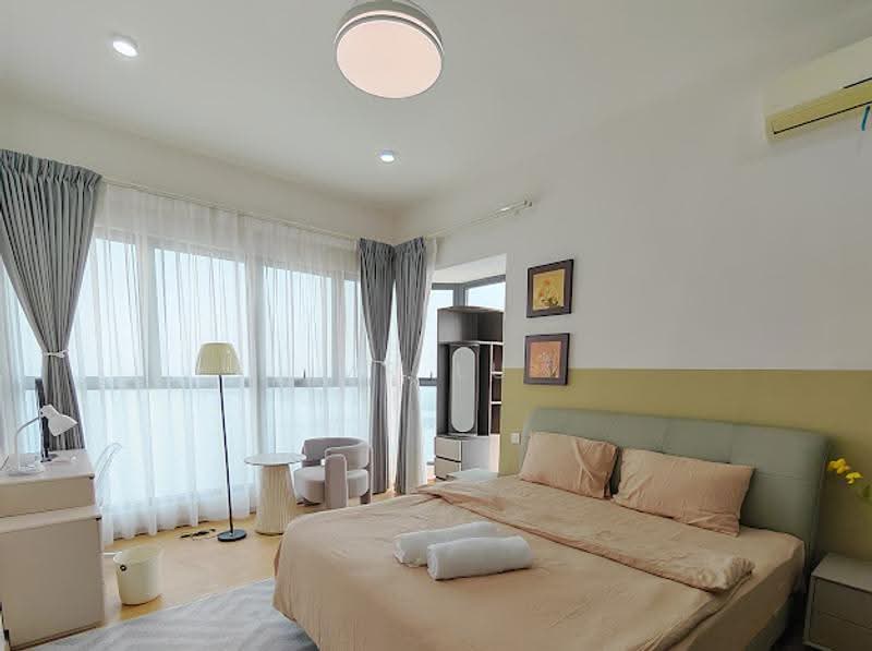 Condominium for Rent at Kings Bay @ Country Garden Danga Bay - Mr Lu - Bedroom - PropertyGuru.com.my