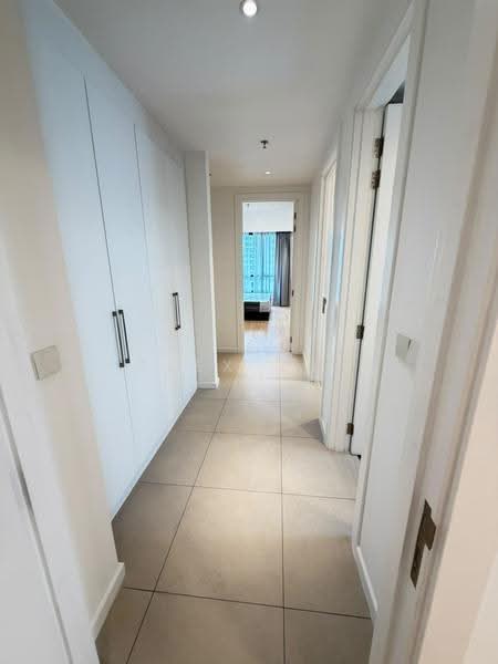 Kediaman Servis untuk Dijual di Kami - Alex Yap - Corridor - PropertyGuru.com.my