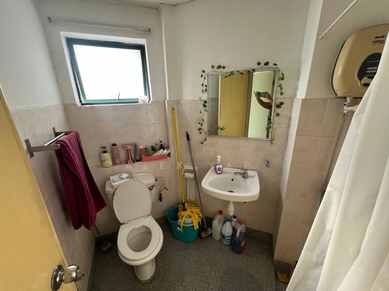 Condominium for Sale at Changkat View - Alex Yap - Bathroom - PropertyGuru.com.my