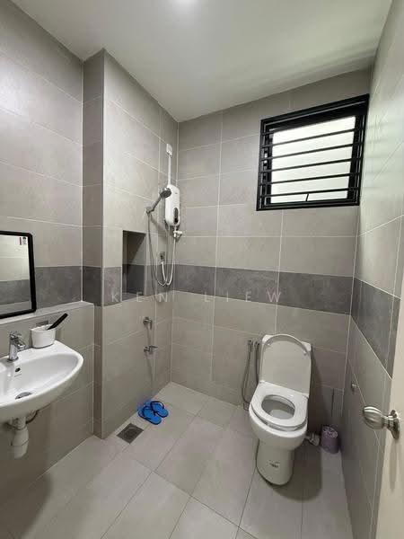 Rumah Teres 2-Tingkat untuk Disewa di Taman Adda Heights (Tebrau) - Ken Liew - Bathroom - PropertyGuru.com.my