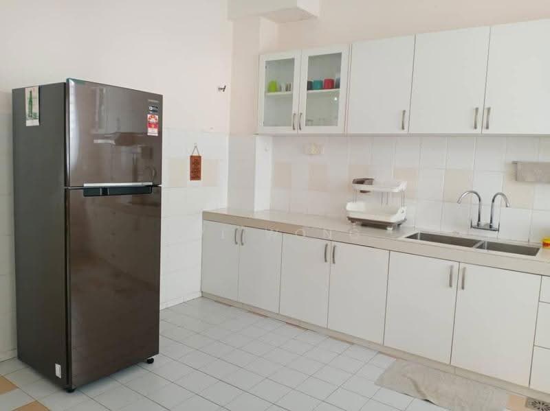 2-storey Terraced House for Sale in Setia Impian (Setia Alam) - Eve Wong - Kitchen - PropertyGuru.com.my