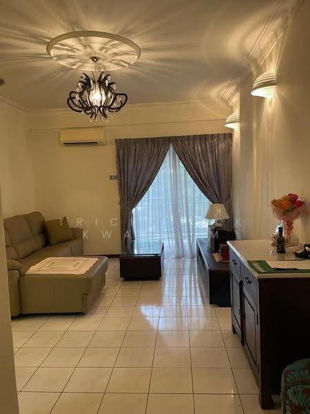 Kondominium untuk Dijual di City Garden Palm Villa Condominium - Tricia Peck Kwan Lim - Living Room - PropertyGuru.com.my