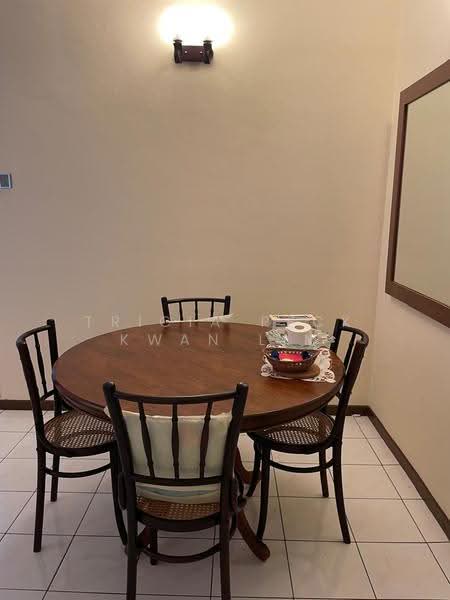 Kondominium untuk Dijual di City Garden Palm Villa Condominium - Tricia Peck Kwan Lim - Dining Room - PropertyGuru.com.my