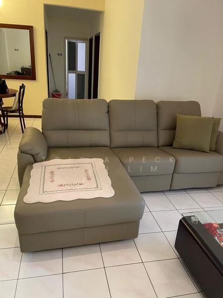Kondominium untuk Dijual di City Garden Palm Villa Condominium - Tricia Peck Kwan Lim - Living Room - PropertyGuru.com.my