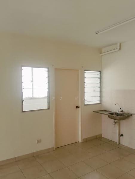 Apartment for Rent at Pangsapuri Seri Mutiara - Mu'izz Halim - Kitchen - PropertyGuru.com.my