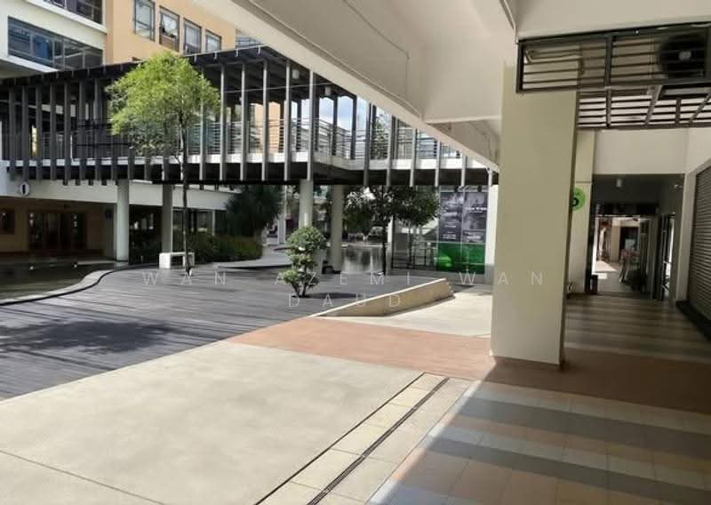 Shop / Office for Sale in Puchong (Selangor) - Wan Azemi Wan Daud - Exterior - PropertyGuru.com.my