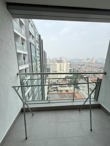 Kediaman Servis untuk Disewa di Dorsett Waterfront Subang - Carlos Ng - Balcony - PropertyGuru.com.my