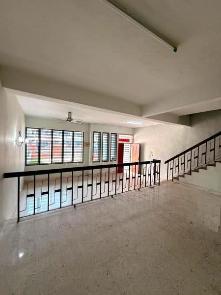 Rumah Teres 2-Tingkat untuk Dijual di Taman Pelangi (Johor Bahru) - Calvin Lee - Interior - PropertyGuru.com.my