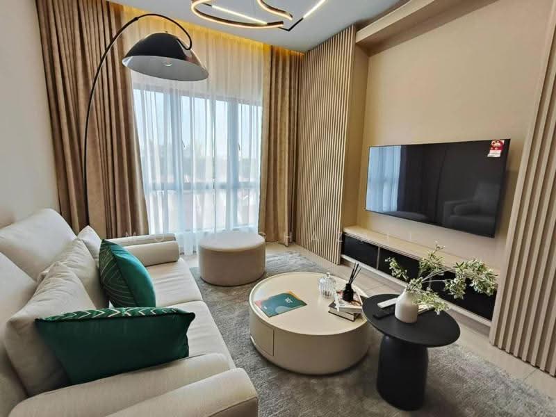 Pangsapuri untuk Dijual di Intana Ria 3 - Mohd Ghazali - Living Room - PropertyGuru.com.my