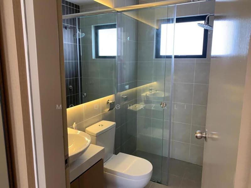 Pangsapuri untuk Dijual di Intana Ria 3 - Mohd Ghazali - Bathroom - PropertyGuru.com.my