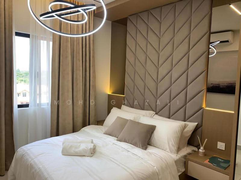 Pangsapuri untuk Dijual di Intana Ria 3 - Mohd Ghazali - Bedroom - PropertyGuru.com.my