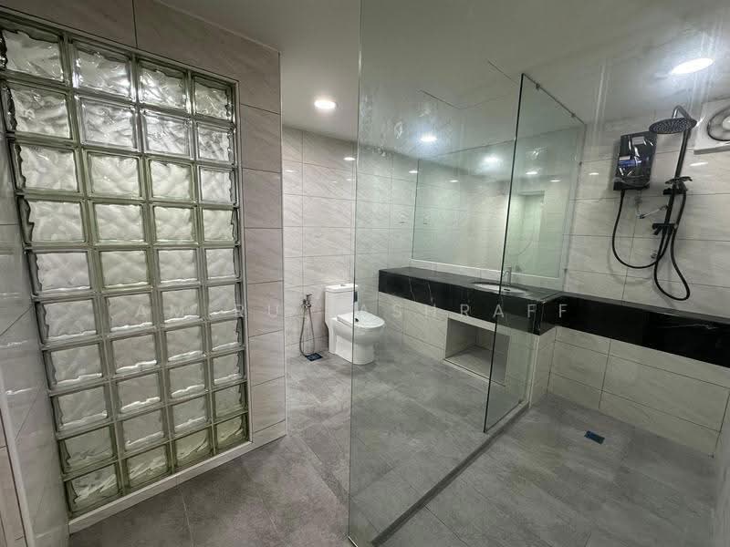 Condominium for Sale at 202 DC (Desa Cahaya) - Amirul Ashraff - Bathroom - PropertyGuru.com.my