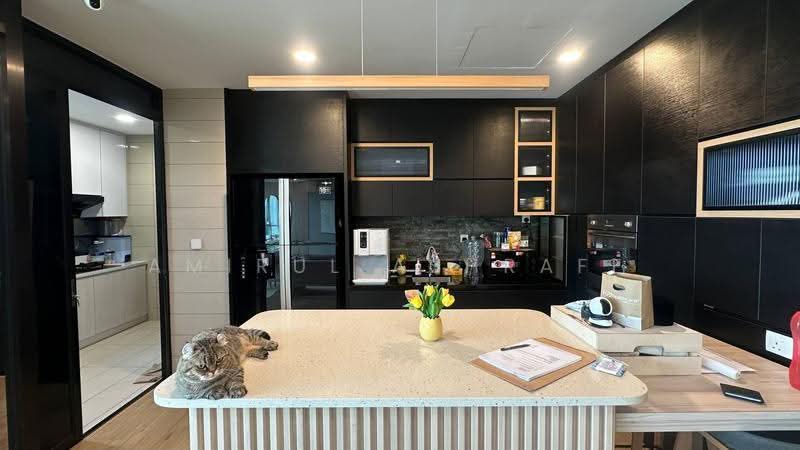 Kediaman Servis untuk Dijual di Uptown Residences - Amirul Ashraff - Kitchen - PropertyGuru.com.my