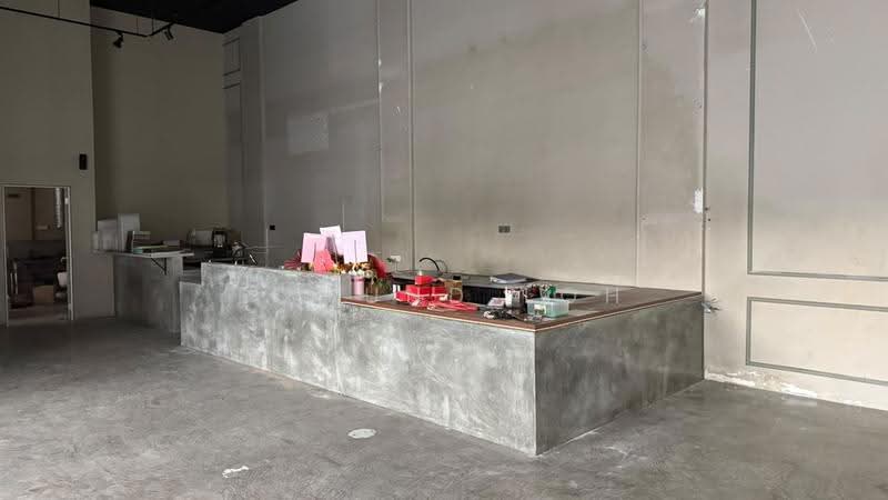 Shop / Office untuk Disewa di Taman Ekoflora (Johor Bahru) - Edmund Loh - Interior - PropertyGuru.com.my