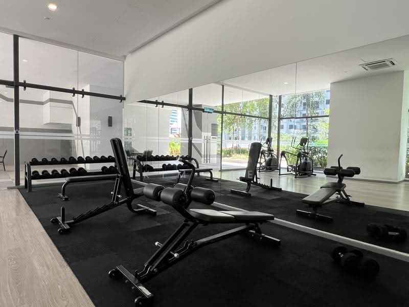 Service Residence for Rent at Southlink - Kim Lee - Gym - PropertyGuru.com.my