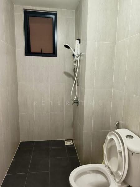 Kediaman Servis untuk Disewa di MKH Boulevard II - Peter Tan - Bathroom - PropertyGuru.com.my
