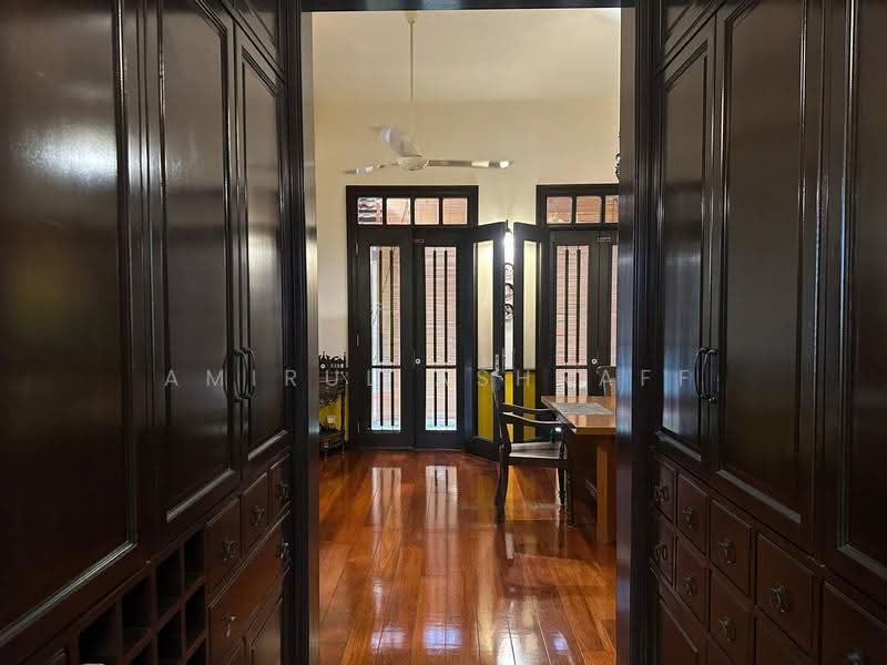 Bungalow House for Sale in Seksyen 7 (Shah Alam) - Amirul Ashraff - PropertyGuru.com.my