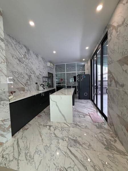 Rumah Kluster untuk Dijual di Eco Botanic (Iskandar Puteri (Nusajaya)) - Kinki Teow - Kitchen - PropertyGuru.com.my