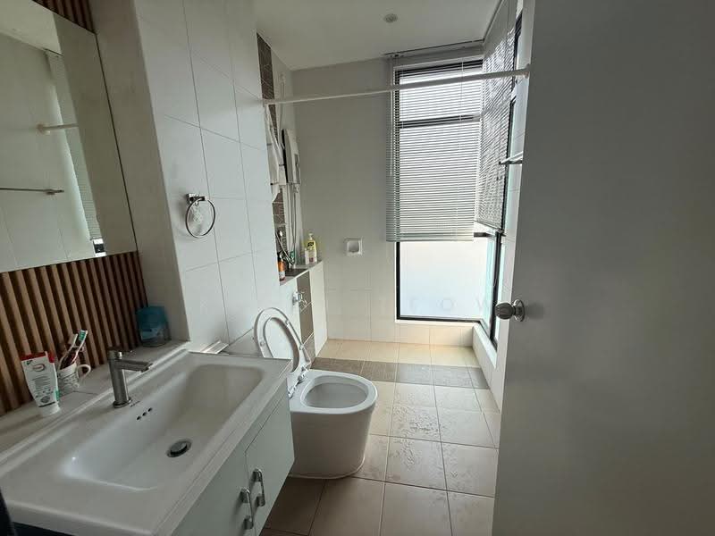 Semi-Detached House for Sale in Horizon Hills (Iskandar Puteri (Nusajaya)) - Kinki Teow - Bathroom - PropertyGuru.com.my