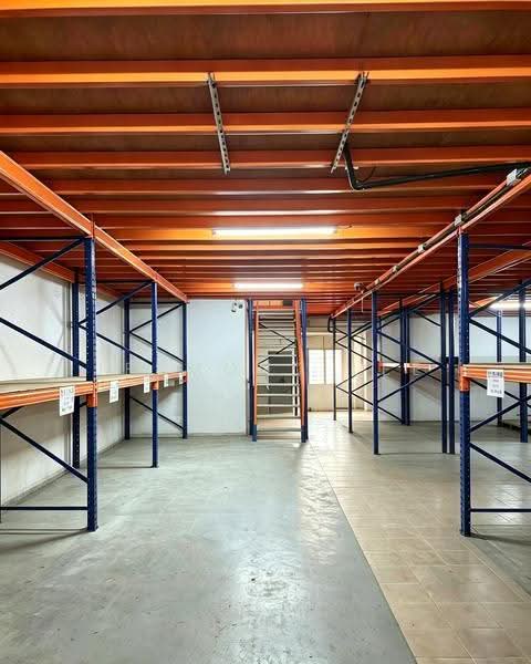 Kilang untuk Disewa di Taman Johor Jaya (Johor Bahru) - Jesmond Lee - Interior - PropertyGuru.com.my