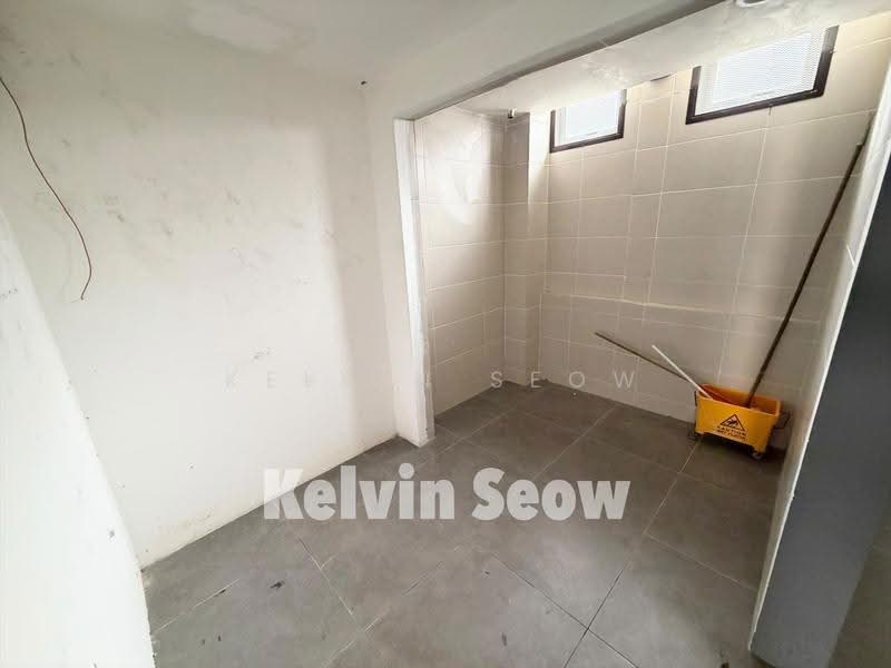 Shop / Office untuk Disewa di Paya Terubong (Ayer Itam) - Kelvin Seow - Interior - PropertyGuru.com.my