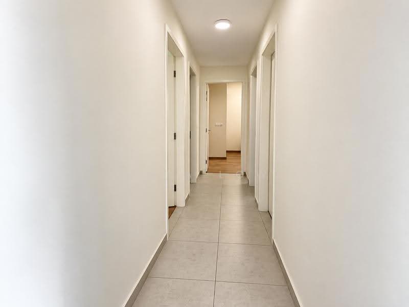 Service Residence for Sale at Petalz Residences - Sara Low - Corridor - PropertyGuru.com.my