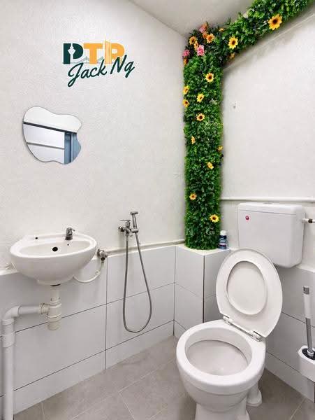 Apartment for Rent at Bunga Tanjung - Jack Ng - Bathroom - PropertyGuru.com.my