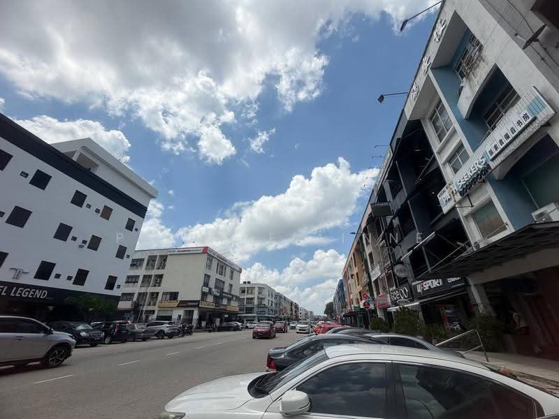 Kedai untuk Disewa di Bandar Baru Permas Jaya (Permas Jaya) - Phang Elainne - Exterior - PropertyGuru.com.my